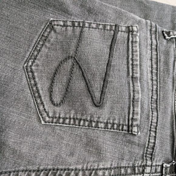 Seven7 womens faded black skinny jean jegging size 12 - Picture 10 of 12